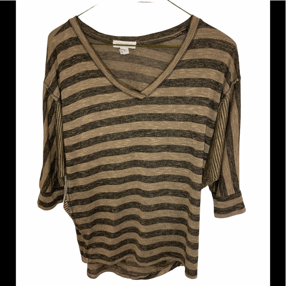 Forever 21 Women’s Brown/Black Striped Top V-Neck